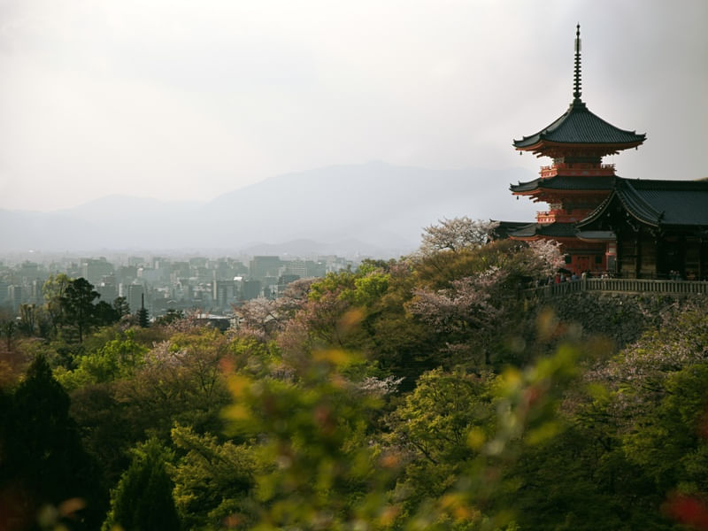 PAGODE EM KIYMIZU-DERA