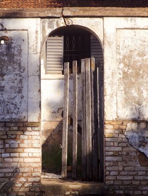PORTA PARA O ABANDONO