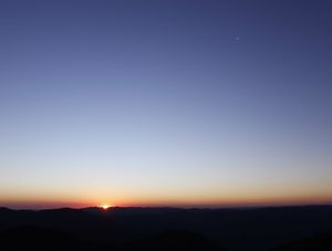 PÔR DO SOL DA MONTANHA