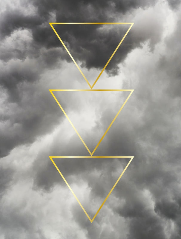 NUVEM E TRIANGULO