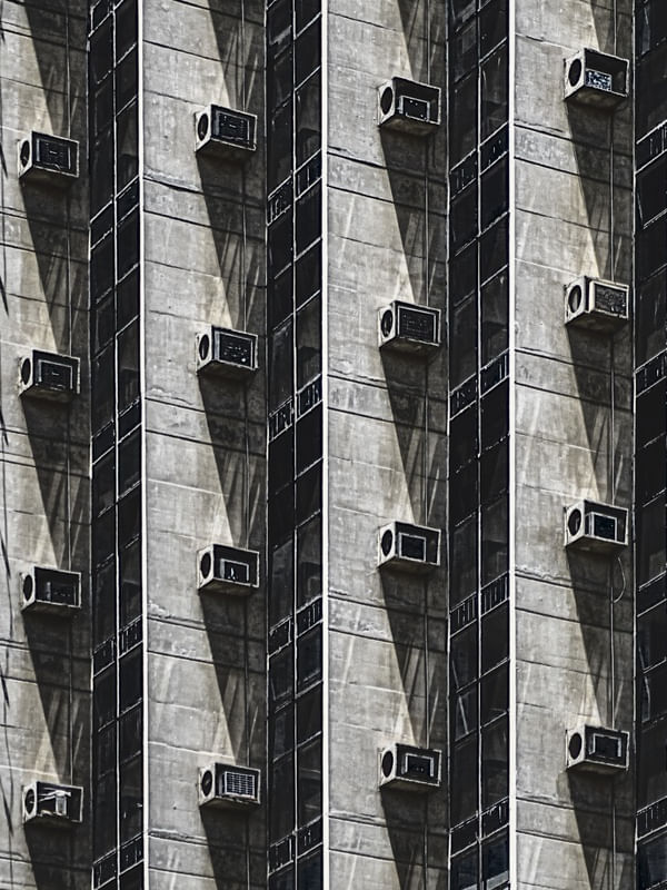 FACHADA EM SIMETRIA