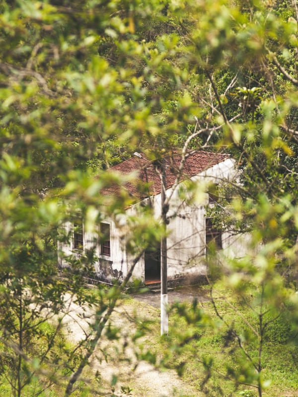 CASA ESQUECIDA