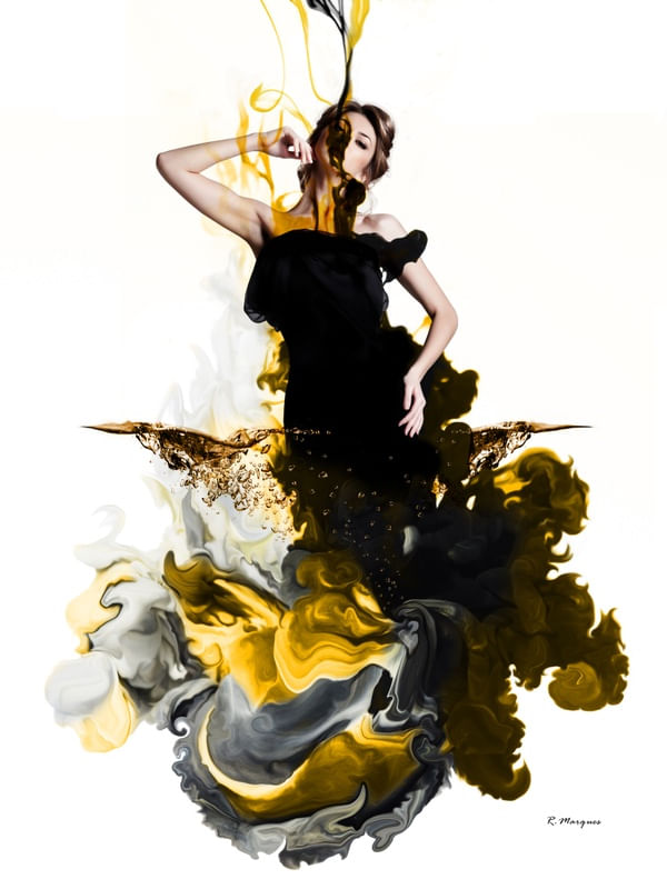 INK WOMAN ILLUMINATING