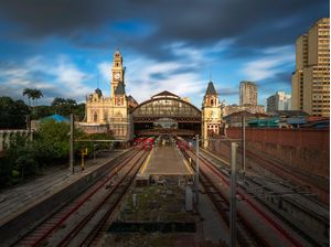 ESTAÇÃO DA LUZ EM LONGA EXPOSIÇÃO