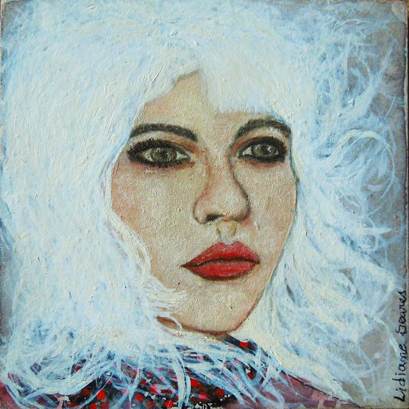 WOMAN - WHITE HAIR