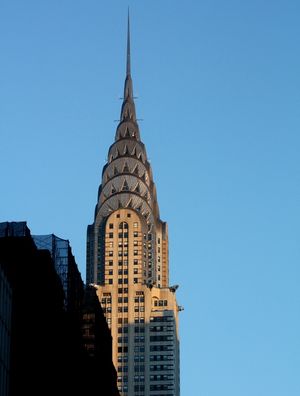 LIGHTS OF SUNSET IN NEW YORK CITY