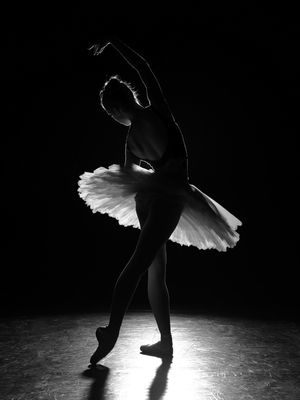 BAILARINA_ CHICO MAURENTE