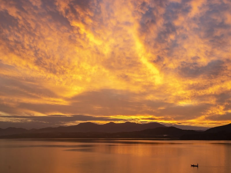 ORANGE SUNSET BOAT