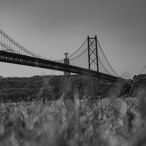 PONTE 25 ABRIL AT LISBOA, PORTUGAL