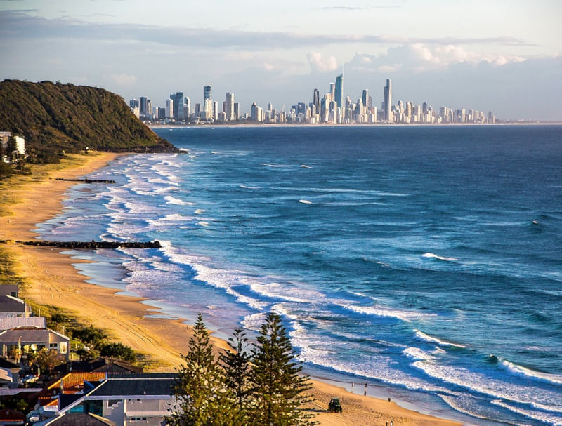 AUSTRALIA SURFERS PARADISE WATERCOLOR