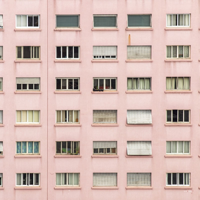 JANELAS EDIFÍCIO LOUVRE EM SÃO PAULO