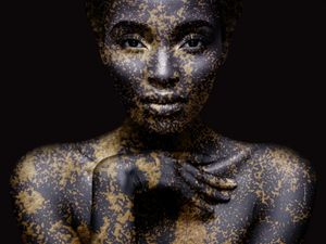GOLD IS BLACK