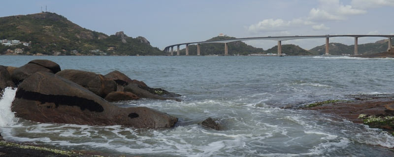 BAÍA DE VITÓRIA COM VILA VELHA AO FUNDO