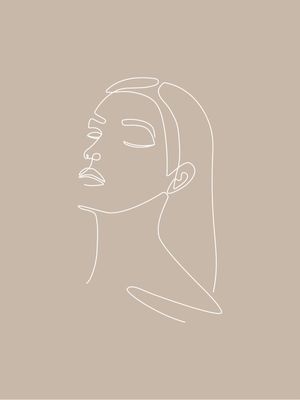 MINIMAL WOMAN