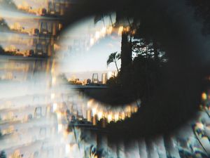 THROUGH THE LOOKING GLASS (3)