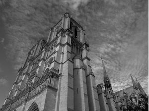 NOTRE-DAME
