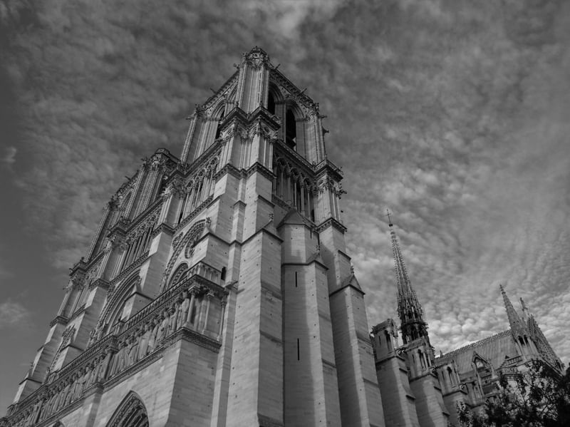NOTRE-DAME