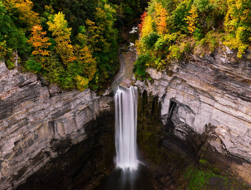 TAUGHANNOCK FALLS - NEW YORK STATE