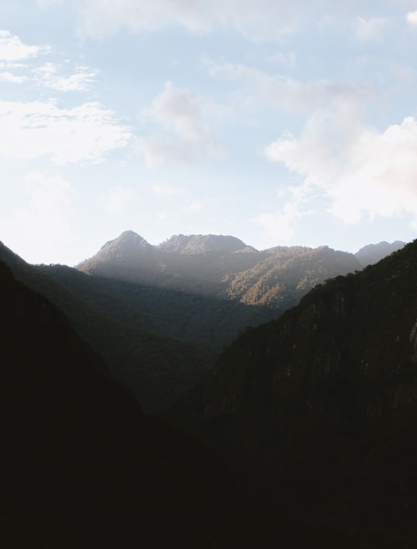 AMANHECER NAS MONTANHAS