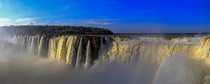 CATARATAS DO IGUAÇU EM UM PANORAMA BELÍSSIMO