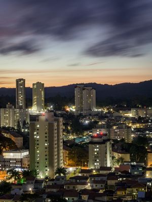 A DANÇA DAS NUVENS NO CÉU DE SÃO PAULO