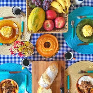 MESA DE CAFÉ DA MANHÃ