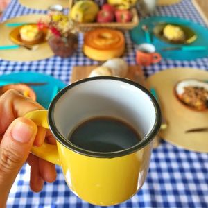 MESA DE CAFÉ DA MANHÃ II