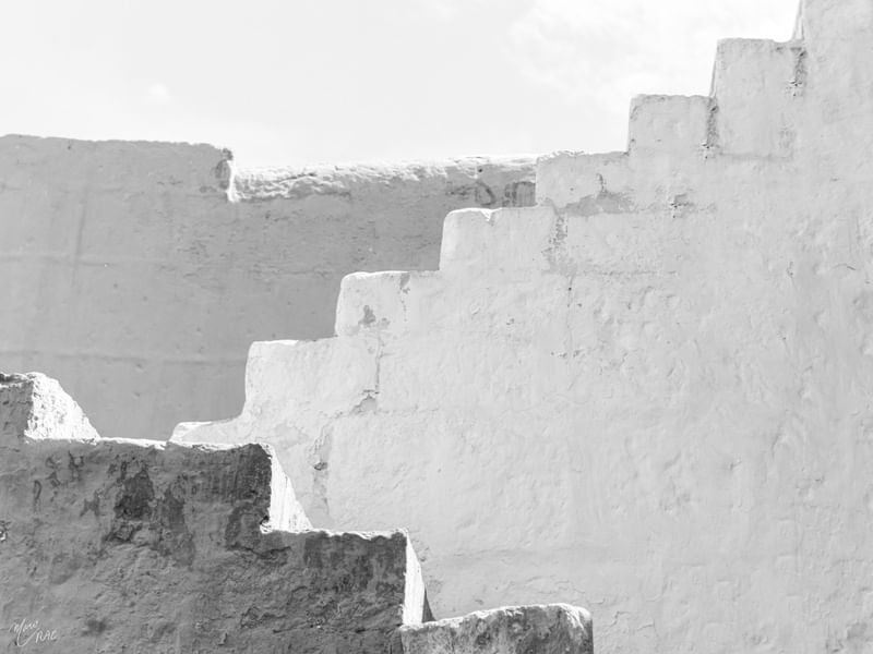 WHITE STAIRWAY TO HEAVEN