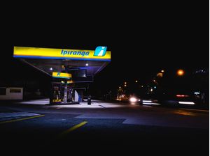 AS LUZES DO POSTO