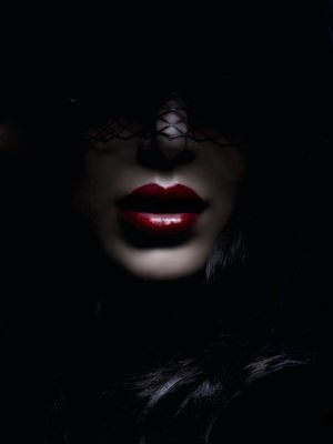 RED LIPS