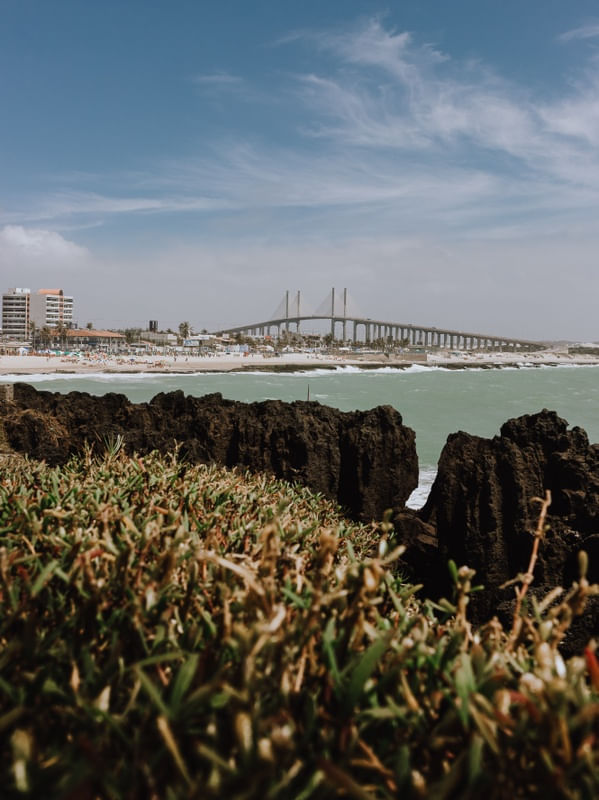 A VISTA PARA A PONTE