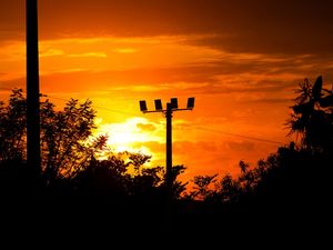 AMANHECER 14 UA