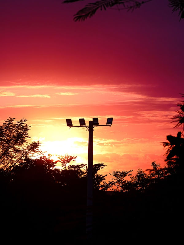 AMANHECER 15 UA
