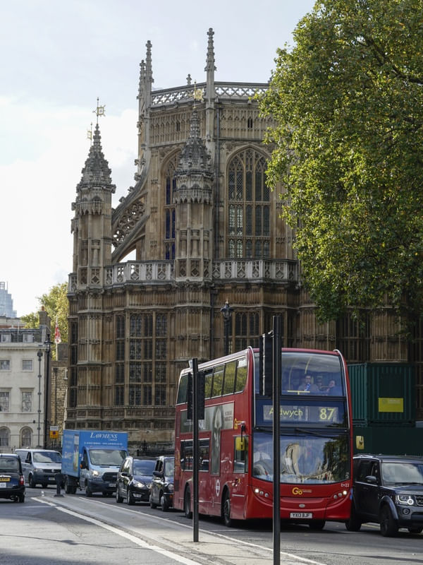 ÔNIBUS EM LONDRES UK