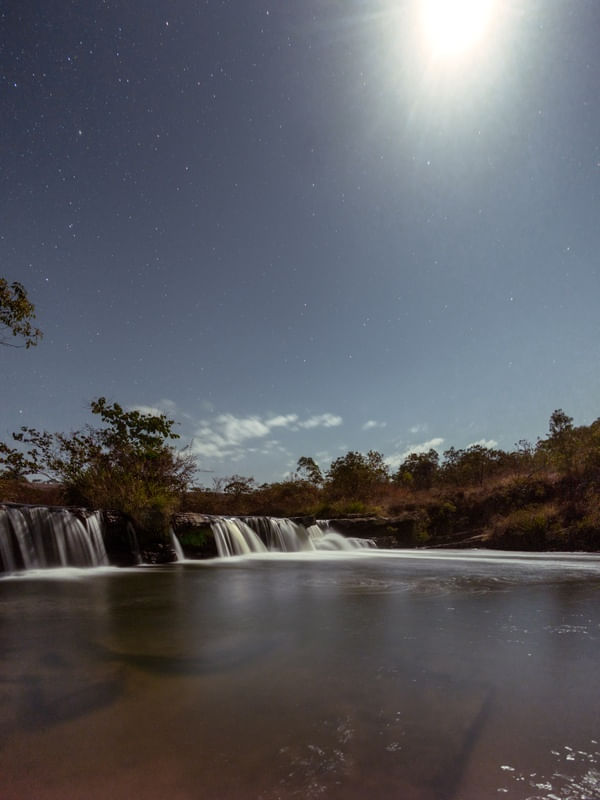 NOITE EM CACHOEIRA