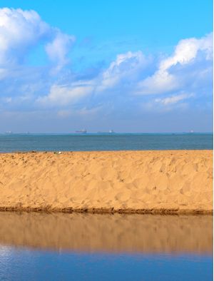 LAGOA E PRAIA DE CARAPEBUS