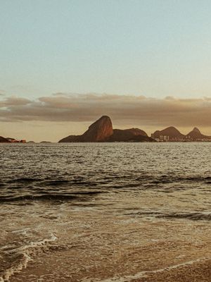VEJO O RIO DE JANEIRO