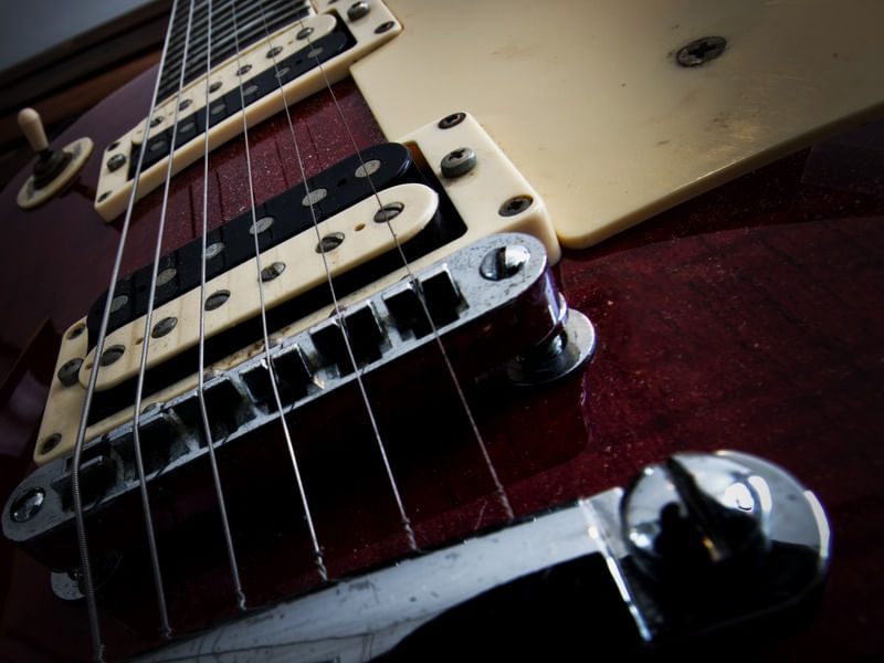 GUITARRA EM DETALHE