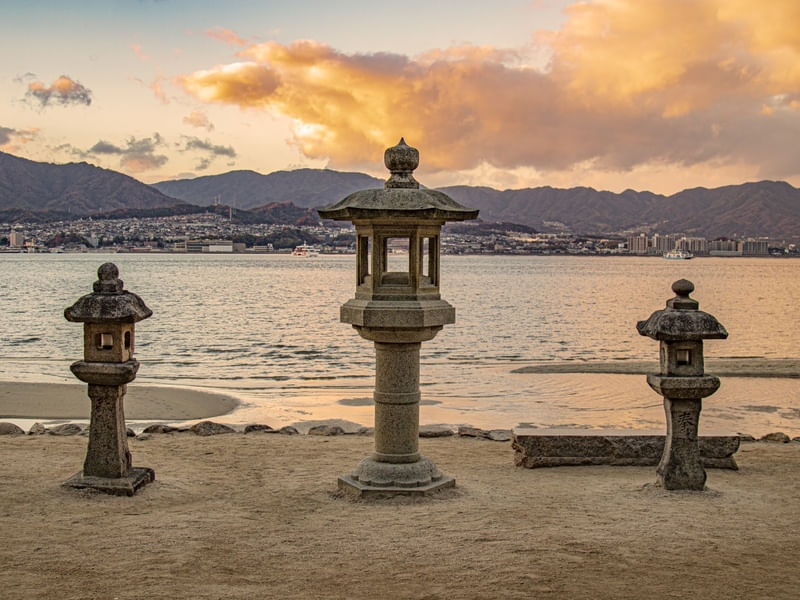 ENTARDECER EM HIROSHIMA