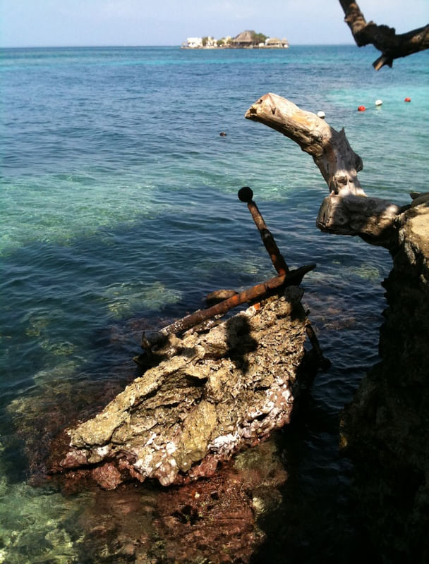 DETALHE ISLA ROZARIO