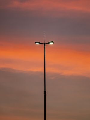 POSTE SOLO