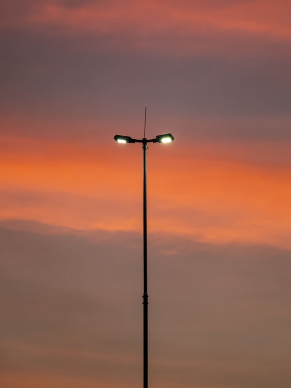 POSTE SOLO