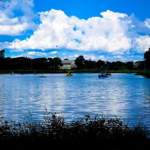 PAISAGEM DO LAGO