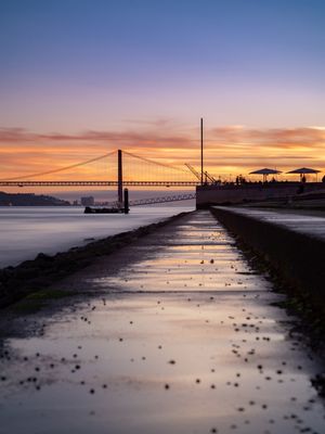 LUZ DO ENTARDECER EM LISBOA