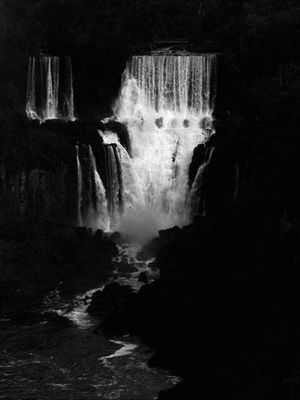 CATARATAS NOIR 1