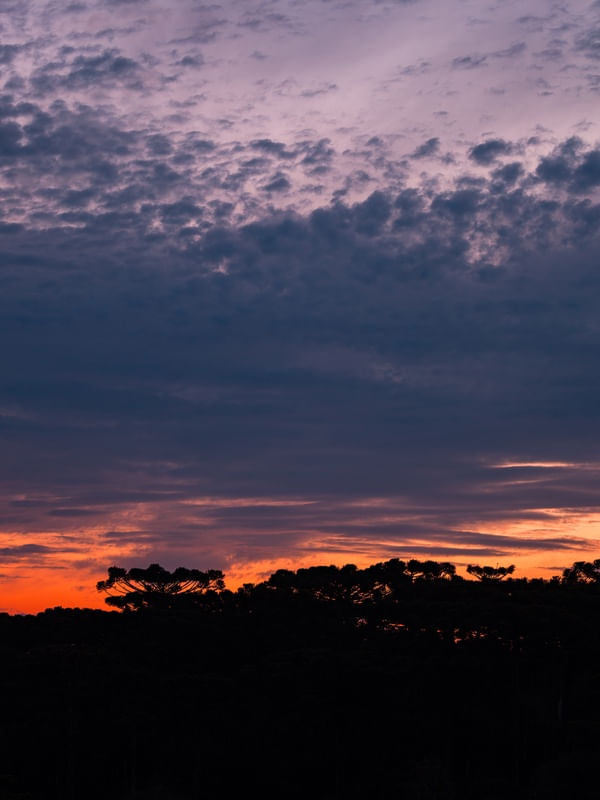 PÔR DO SOL NO PARQUE NACIONAL DE APARADOS DA SERRA LLL