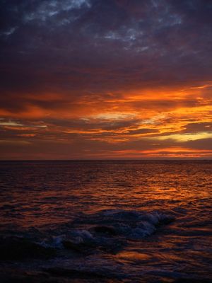 PÔR DO SOL PRAIA DO RIO VERMELHO