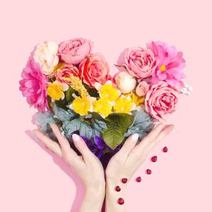 MY HEART BLOOMS EVERY DAY