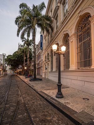 LUMINÁRIA DA RUA DO BOM JESUS