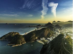 UM RIO NO INVERNO